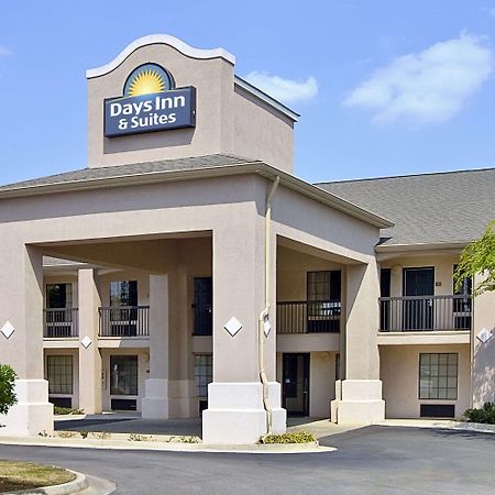 Days Inn & Suites By Wyndham Fort Valley מראה חיצוני תמונה